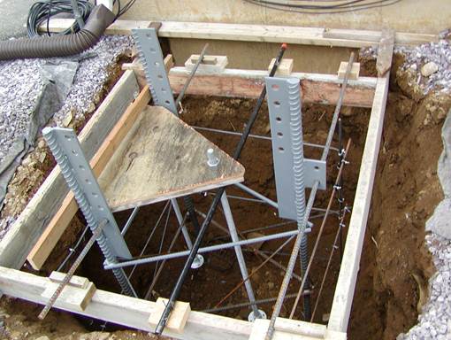 Tower HG52SS TiltUp 08.JPG