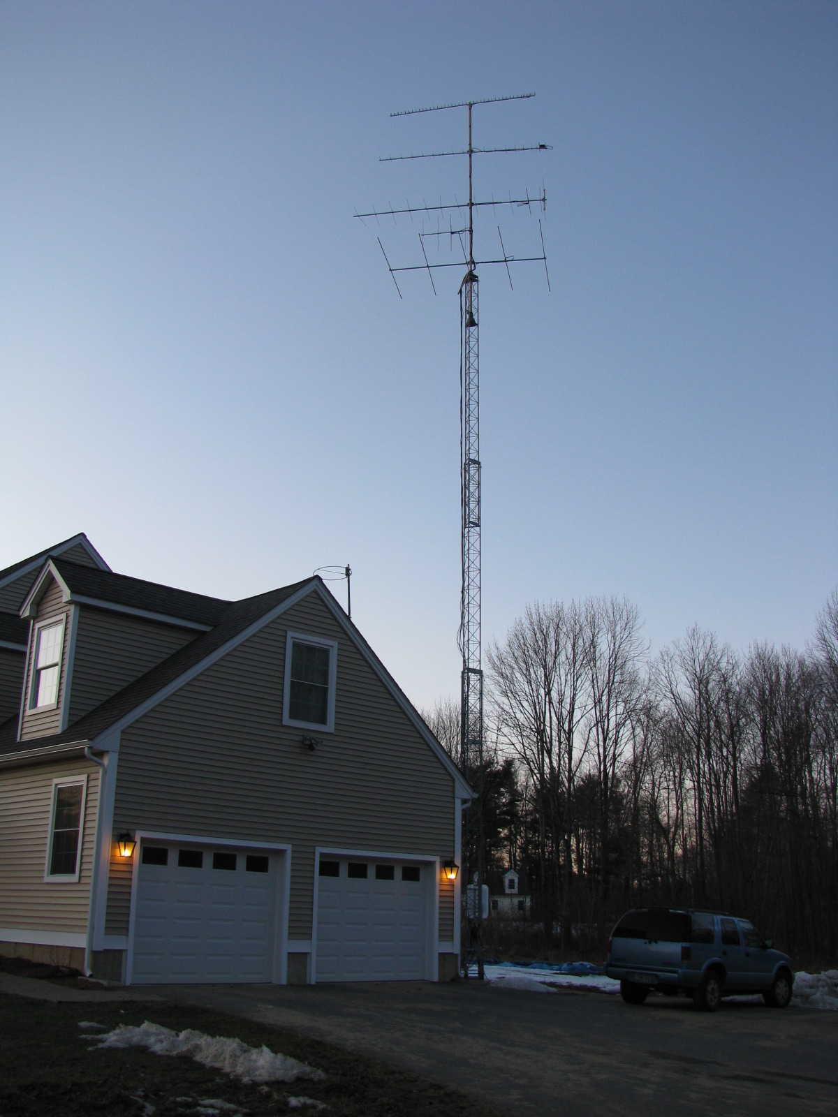 Tower HG52SS and Antennas 11.JPG